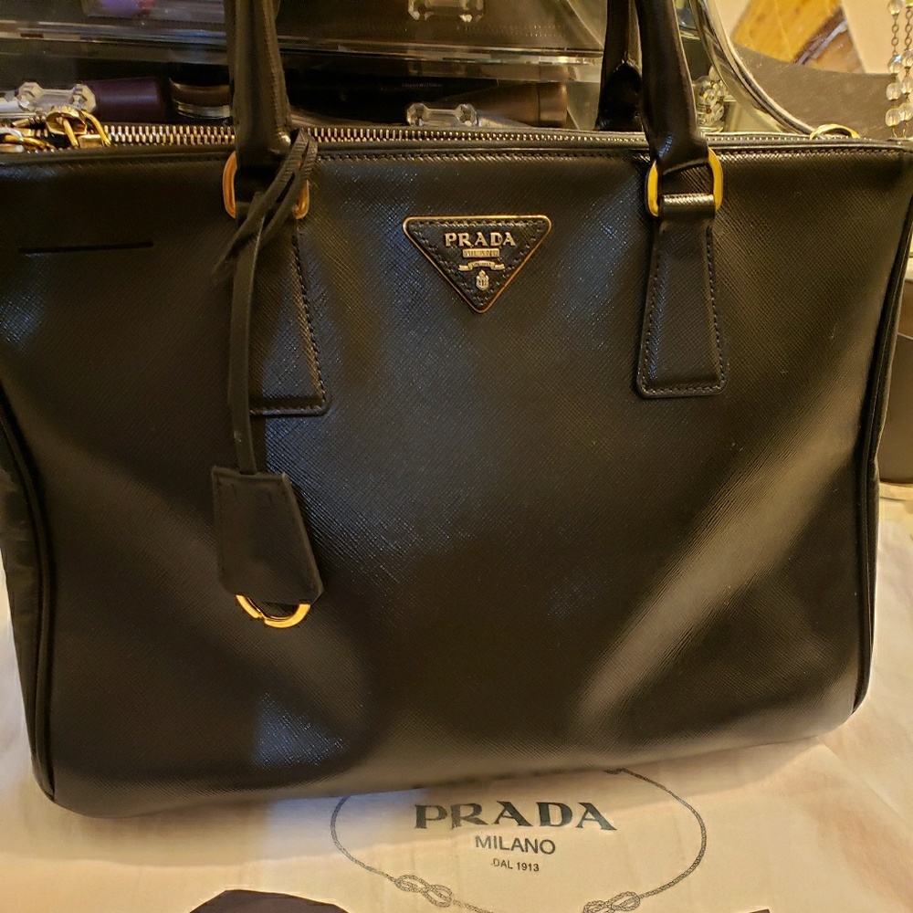 ❤ Prada Saffiano Double Zip Galleria Lux Nero